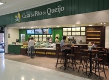 Casa do Pão de Queijo, Shopping West Plaza.