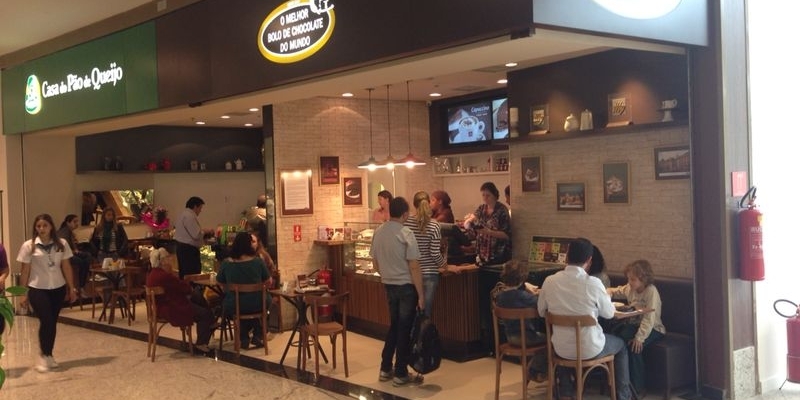 Casa do Pão de Queijo e Melhor Bolo de Chocolate do Mundo - Shopping Piracicaba.